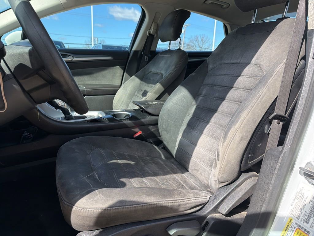 Used 2013 Ford Fusion S image 8