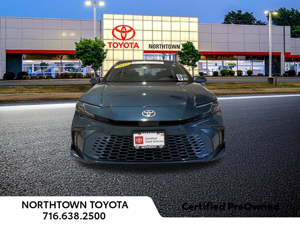 Used 2025 Toyota Camry XSE w/ Premium Plus Package image 5