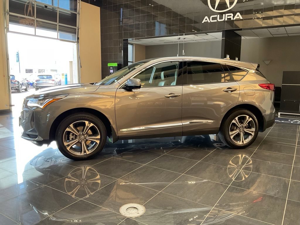 Certified 2025 Acura RDX w/ Technology Package AWD/4WD image 4