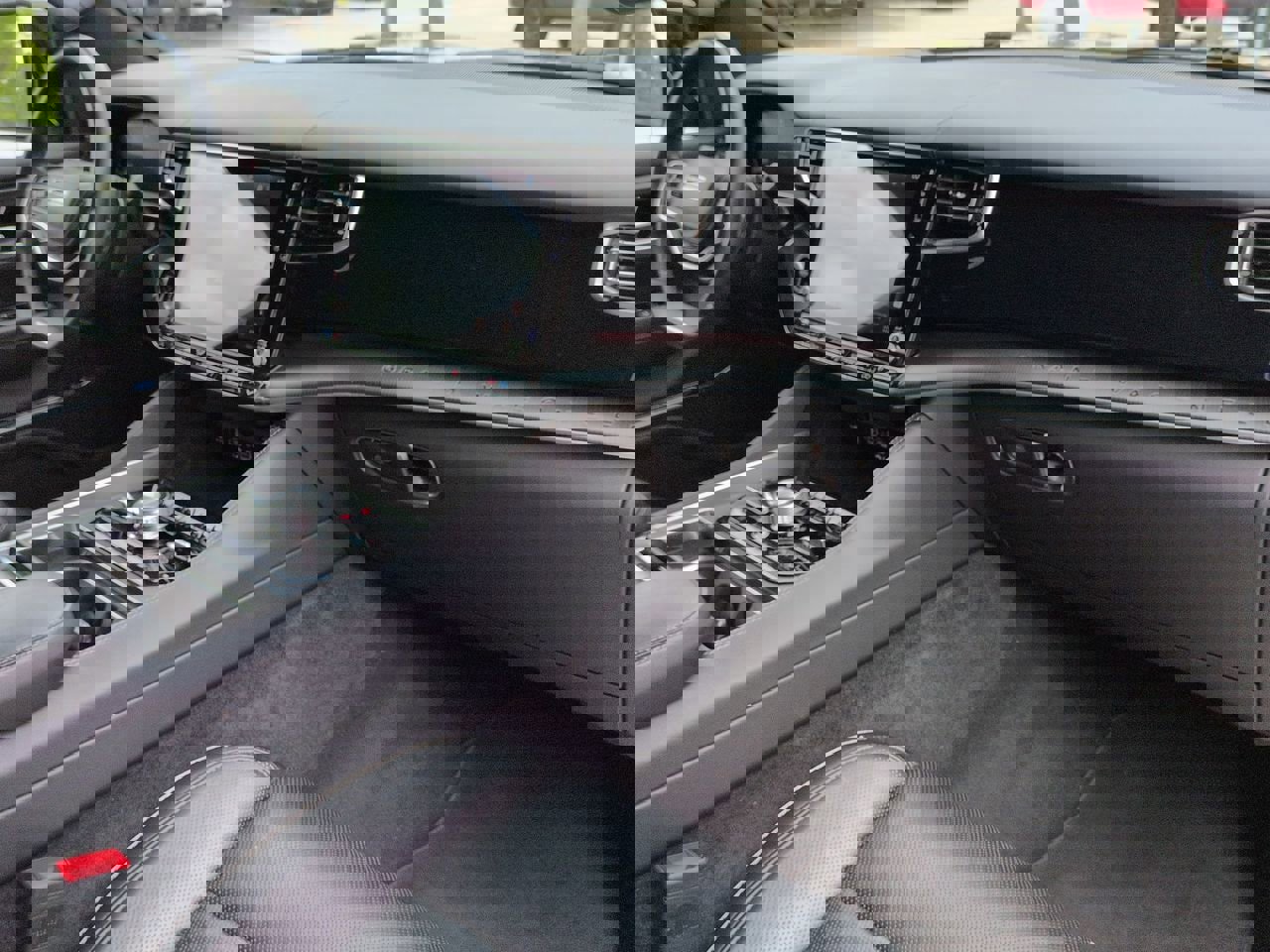 Used 2024 Jeep Grand Wagoneer L Series II w/ Quick Order Packagew 28T AWD/4WD image 26