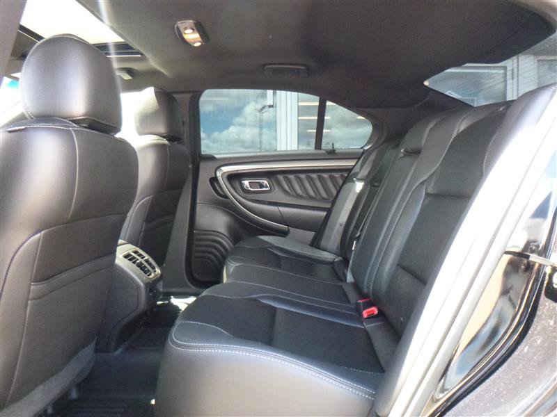 Used 2016 Ford Taurus SEL w/ Equipment Group 201A FWD image 6