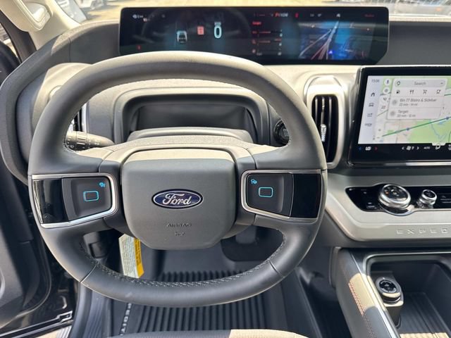 New 2025 Ford Expedition Max Active RWD image 21