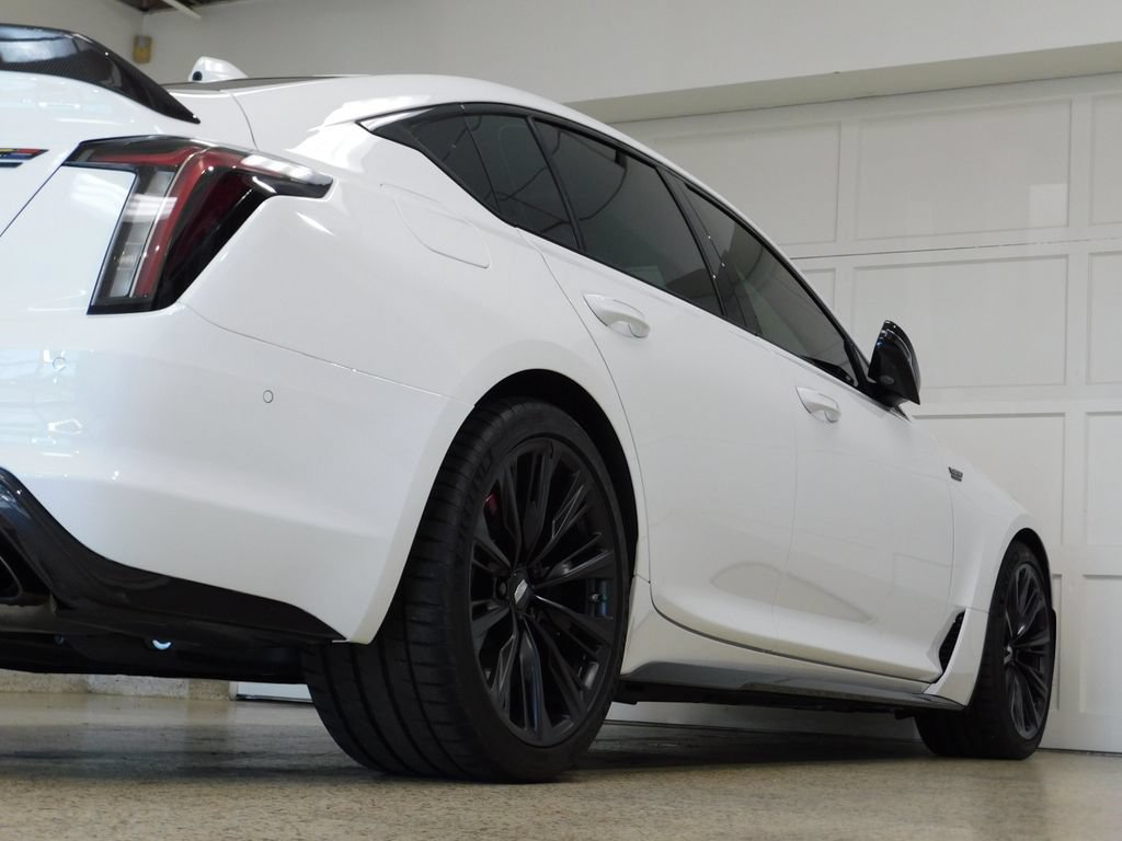 Used 2024 Cadillac CT5 V Blackwing w/ Carbon Fibre Package 2 RWD image 90