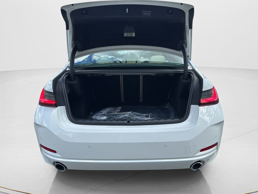 New 2026 BMW 330i Sedan w/ Premium Package RWD image 18
