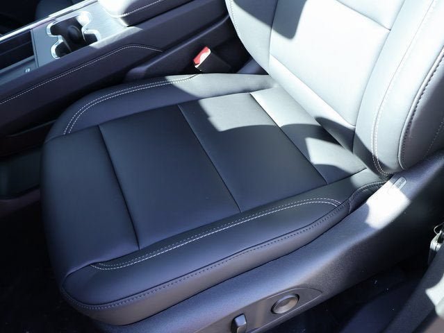 New 2026 GMC Acadia Elevation w/ Elevation Premium Package FWD image 27