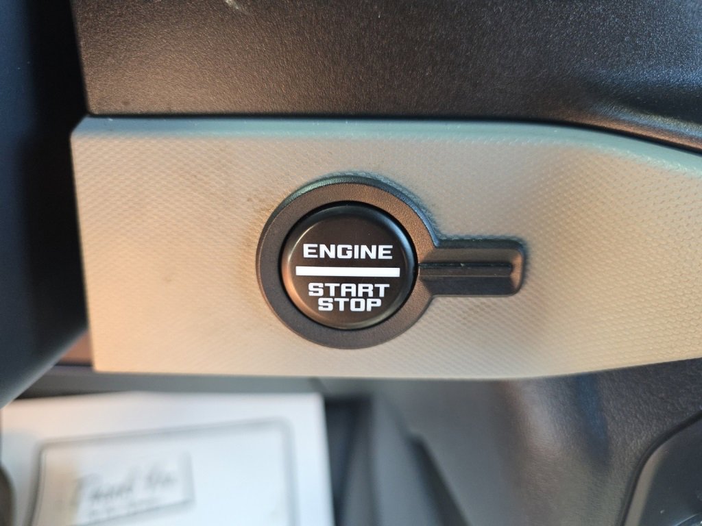 Used 2022 Ford Bronco Badlands image 32