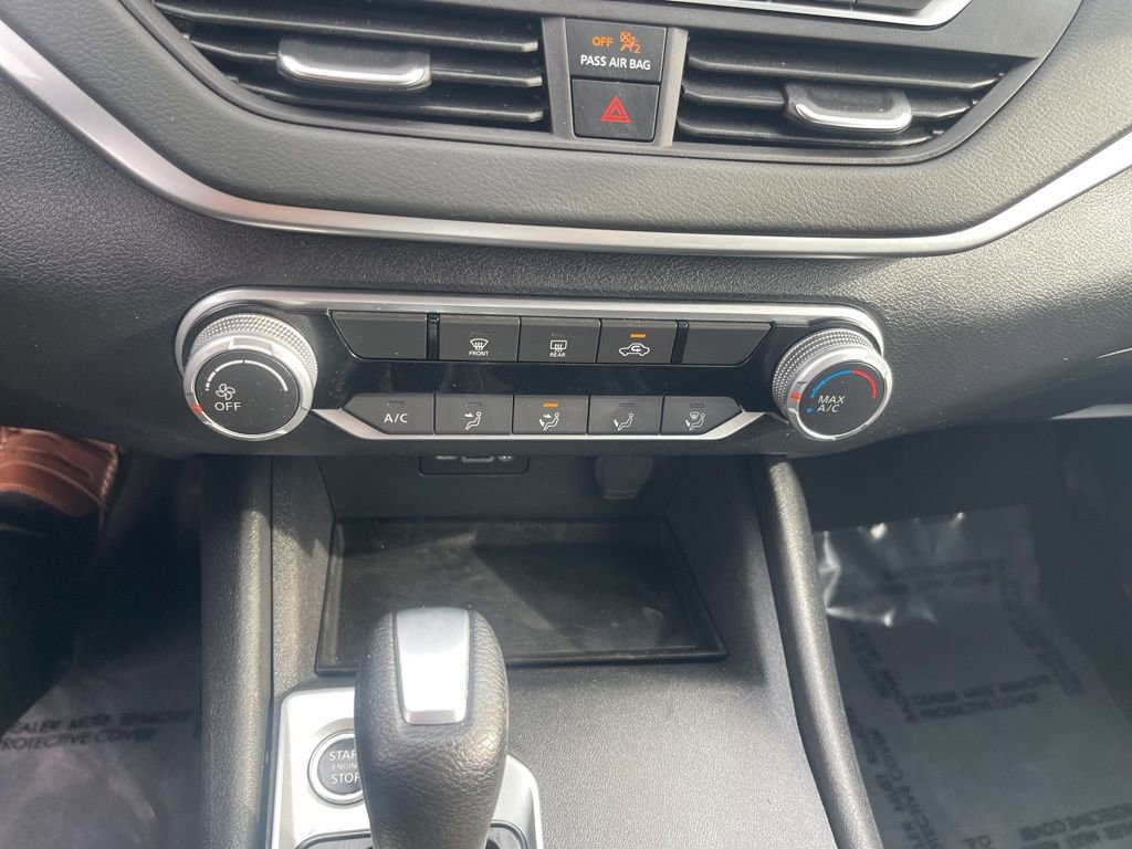 Used 2022 Nissan Altima 2.5 SV image 15