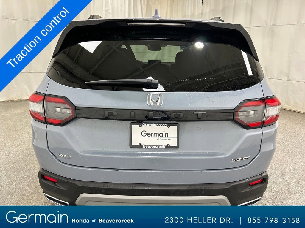 Used 2024 Honda Pilot Touring image 8