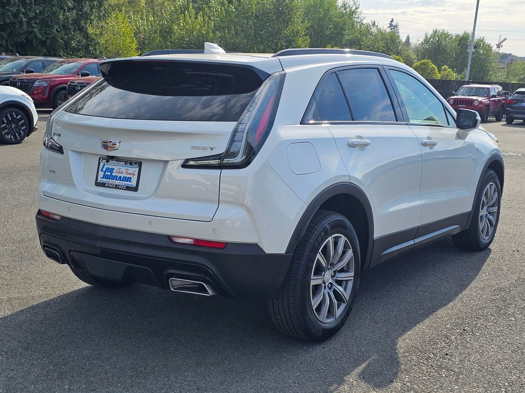 Used 2023 Cadillac XT4 Sport AWD/4WD image 5