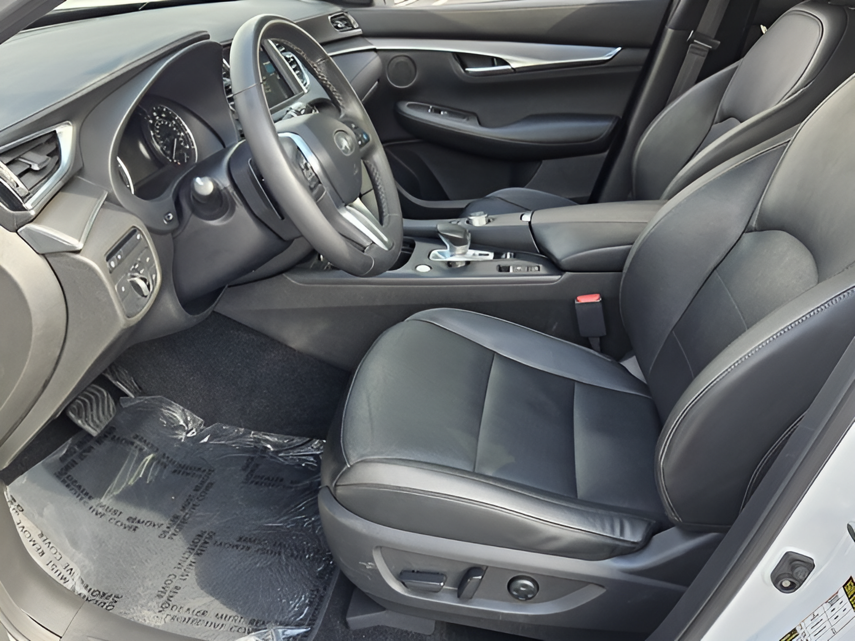 Used 2023 INFINITI QX55 Luxe w/ Cargo Package AWD/4WD image 12