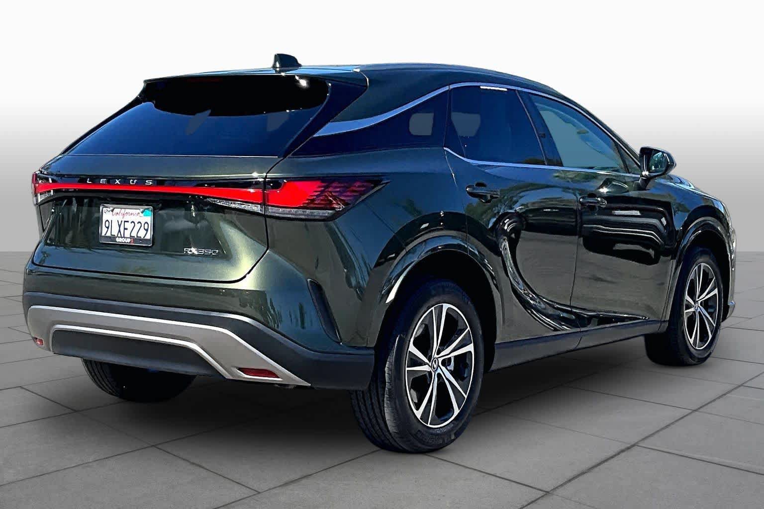 Certified 2024 Lexus RX 350 FWD w/ Technology Package image 12
