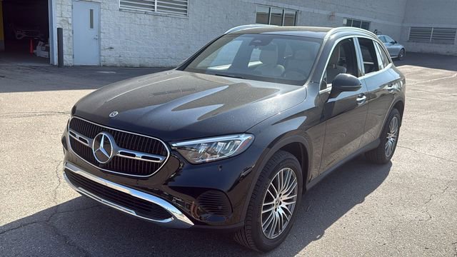 Certified 2024 Mercedes-Benz GLC 300 4MATIC image 8