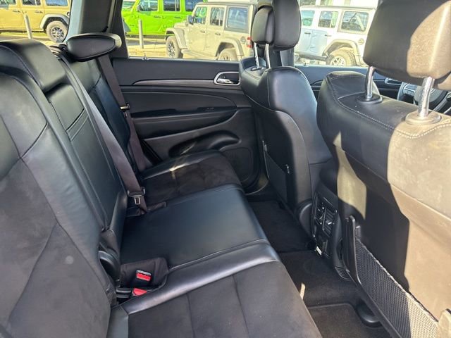 Certified 2022 Jeep Grand Cherokee Laredo X image 12