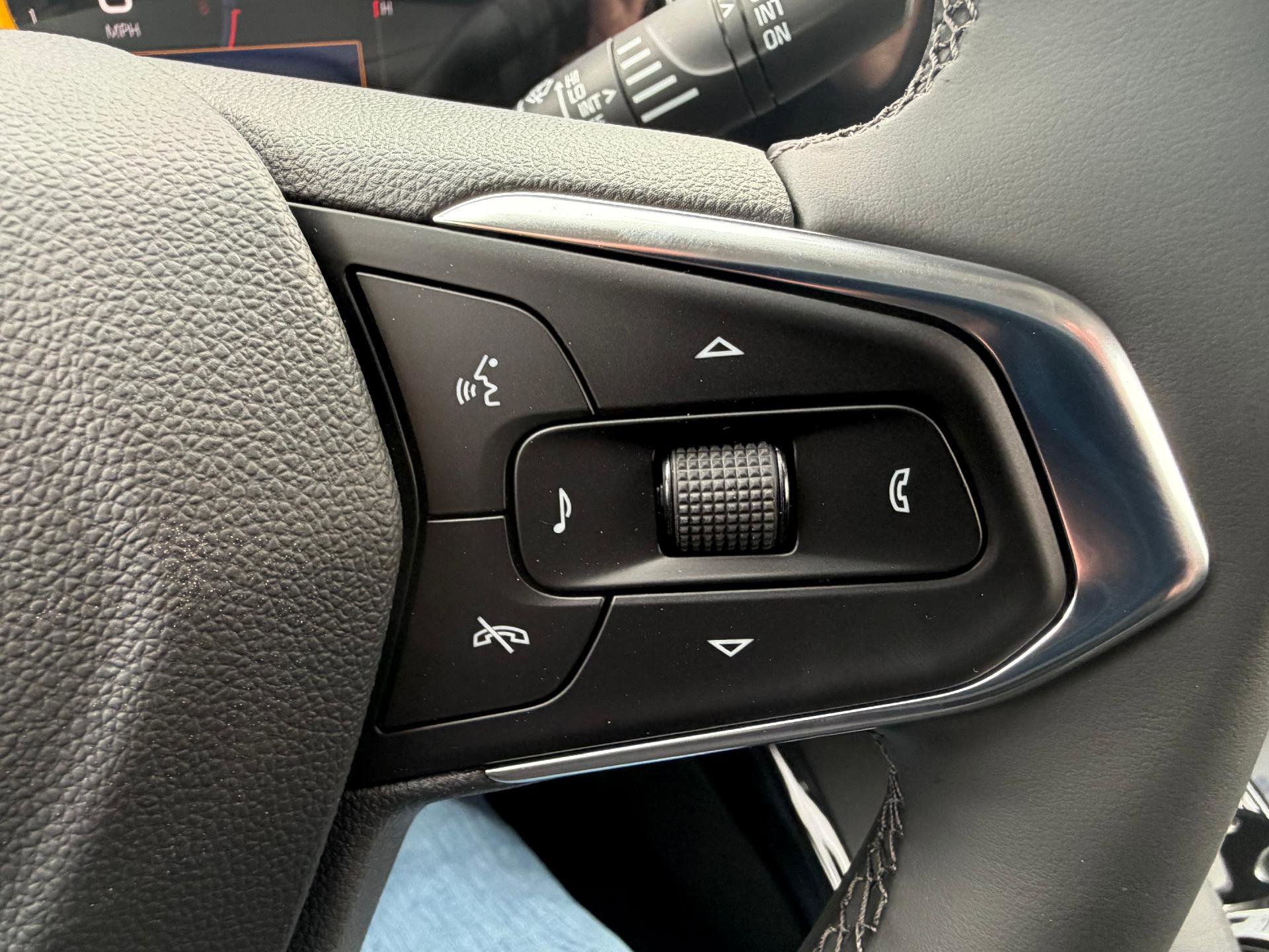 New 2026 Chevrolet Trax ACTIV image 25