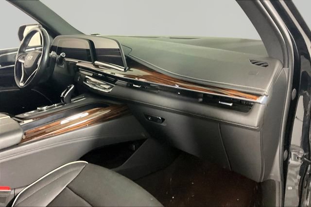 Used 2023 Cadillac Escalade Premium Luxury RWD image 23