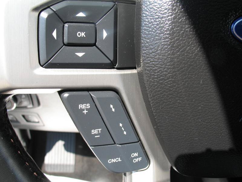 Used 2018 Ford F150 Platinum w/ Equipment Group 701A Luxury AWD/4WD image 37