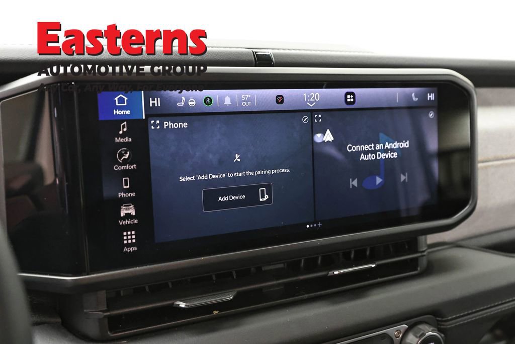 Used 2025 Jeep Wrangler Unlimited Sahara AWD/4WD image 19