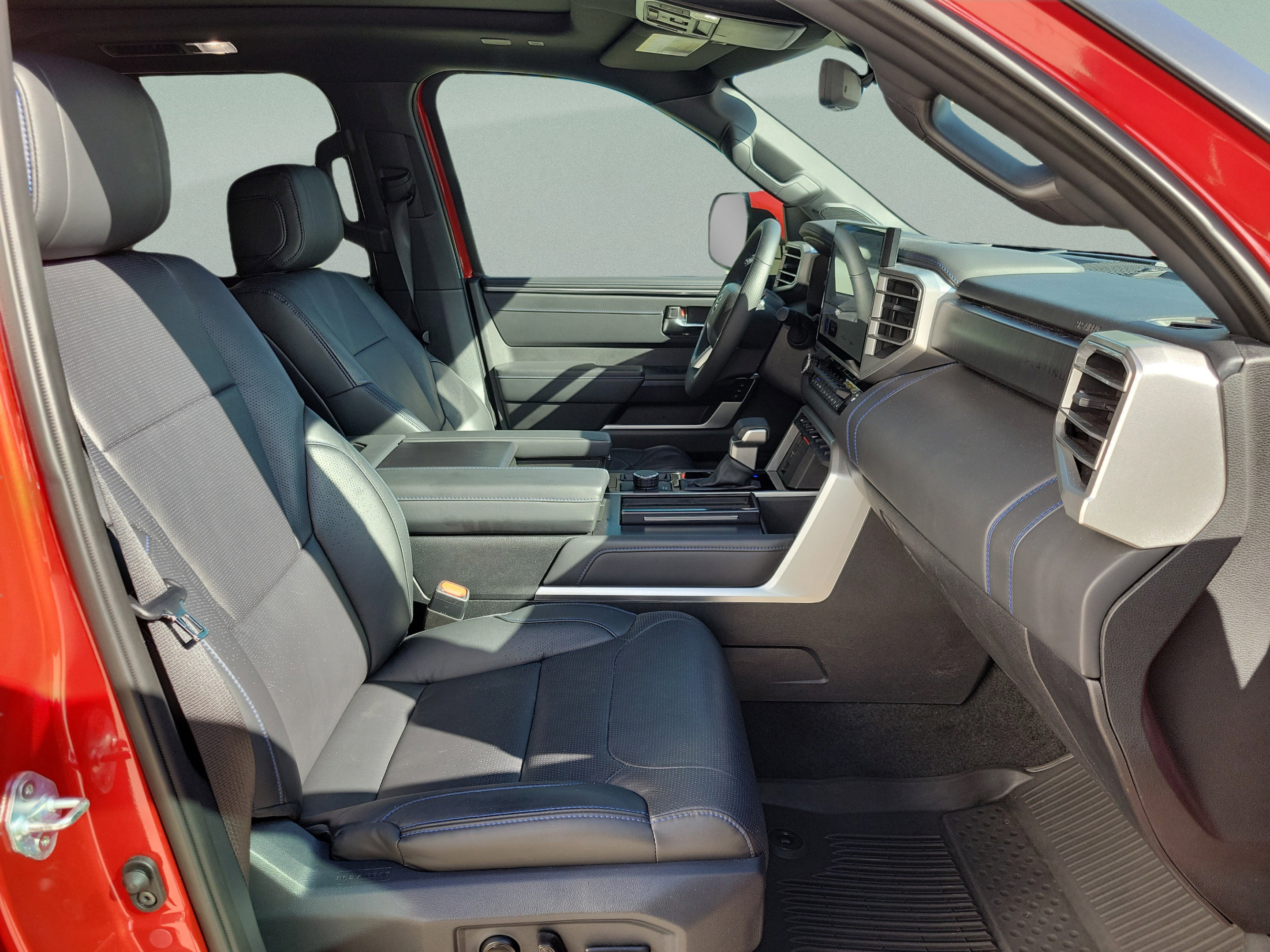 Certified 2025 Toyota Sequoia Platinum AWD/4WD image 18
