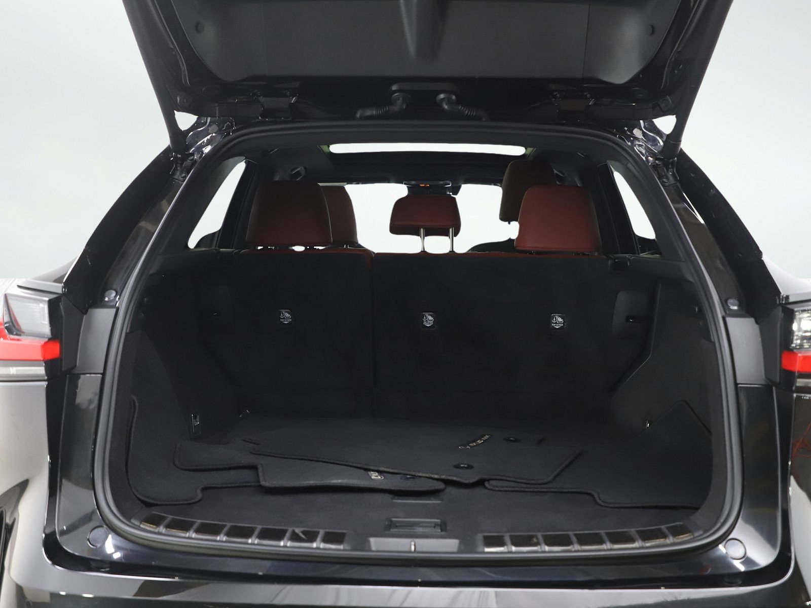 Used 2024 Lexus NX 350h AWD w/ Vision Package image 17