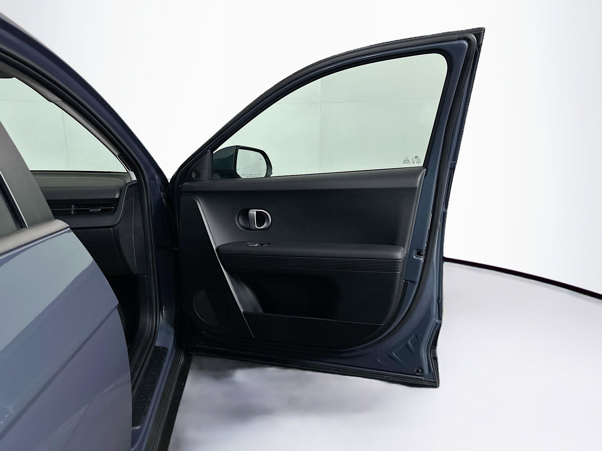 Used 2024 Hyundai Ioniq 5 SEL image 32