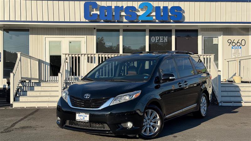 Used 2017 Toyota Sienna Limited Premium FWD image 2