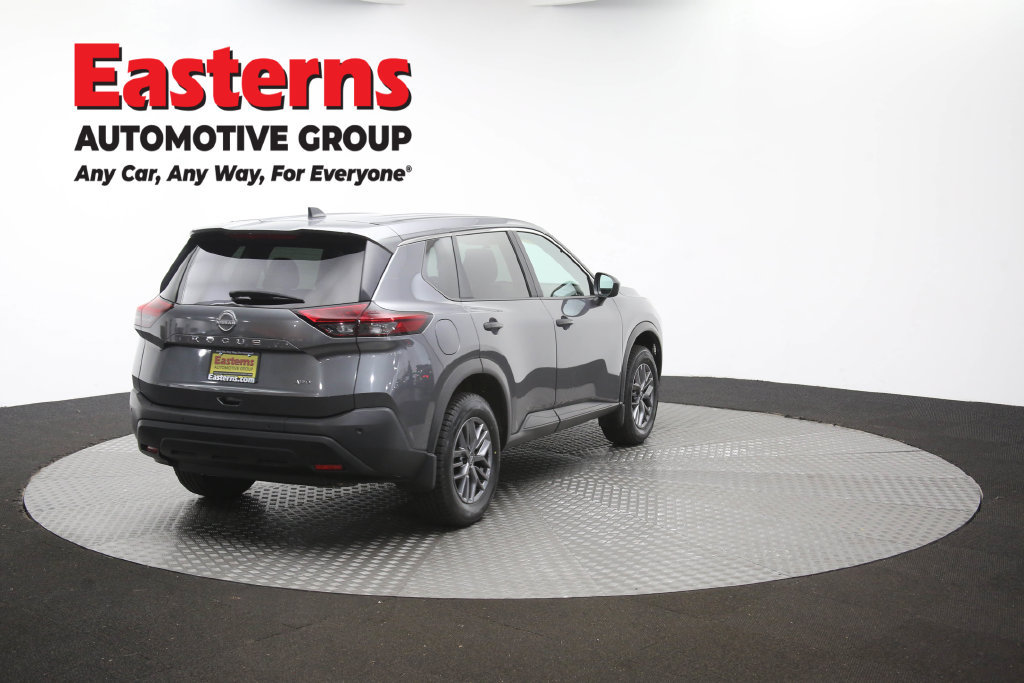 Used 2023 Nissan Rogue S AWD/4WD image 41