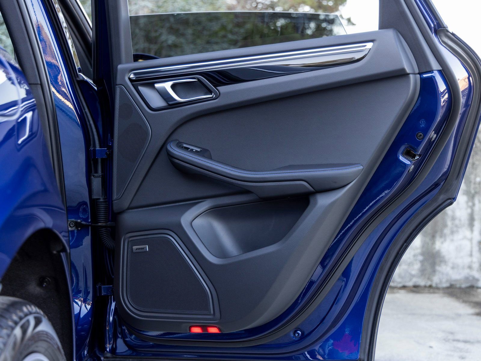 New 2025 Porsche Macan image 44