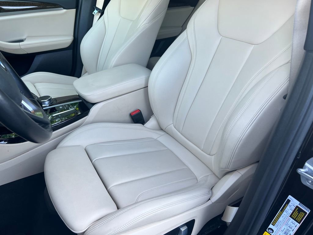 Used 2019 BMW X3 xDrive30i w/ Driving Assistance Package AWD/4WD image 10