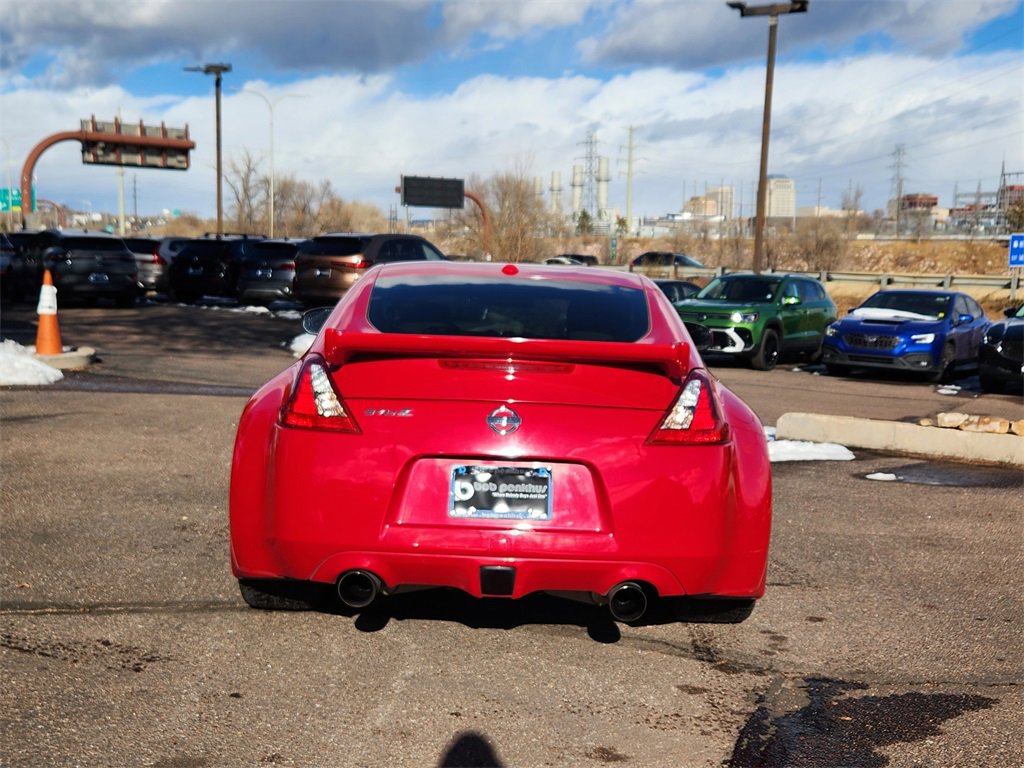 Used 2009 Nissan 370Z Touring w/ Sport Pkg image 30