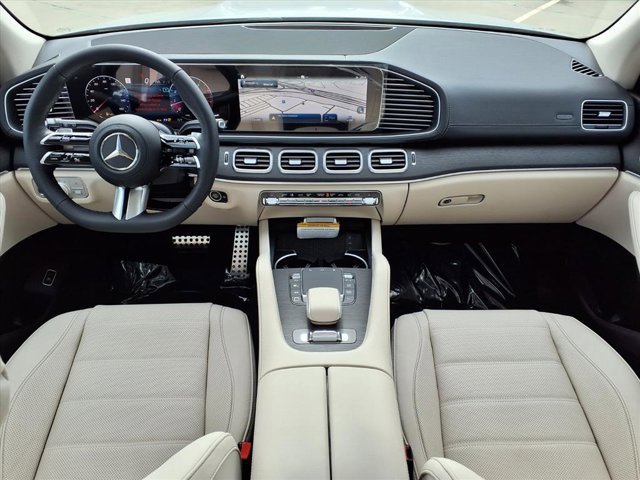 New 2026 Mercedes-Benz GLS 450 4MATIC image 4