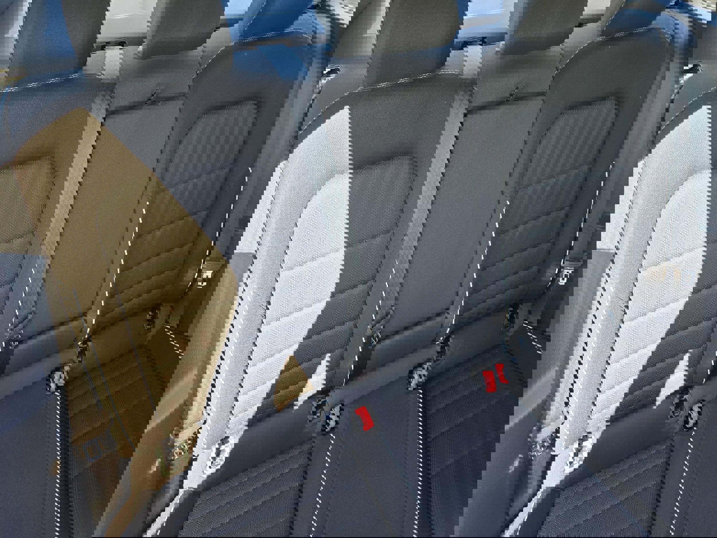 Used 2023 Volkswagen Jetta Sport image 25