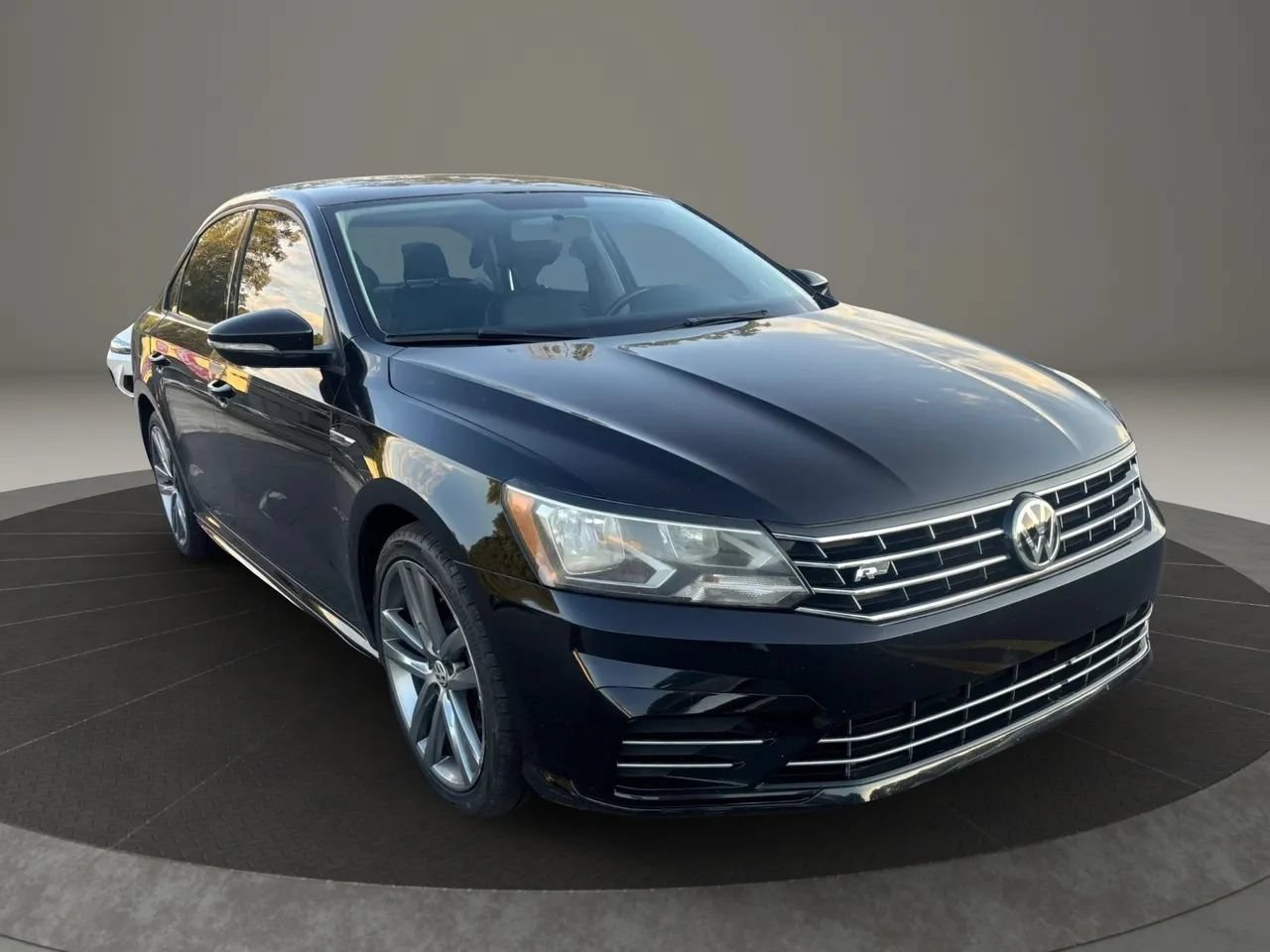 Used 2018 Volkswagen Passat 2.0T R-Line