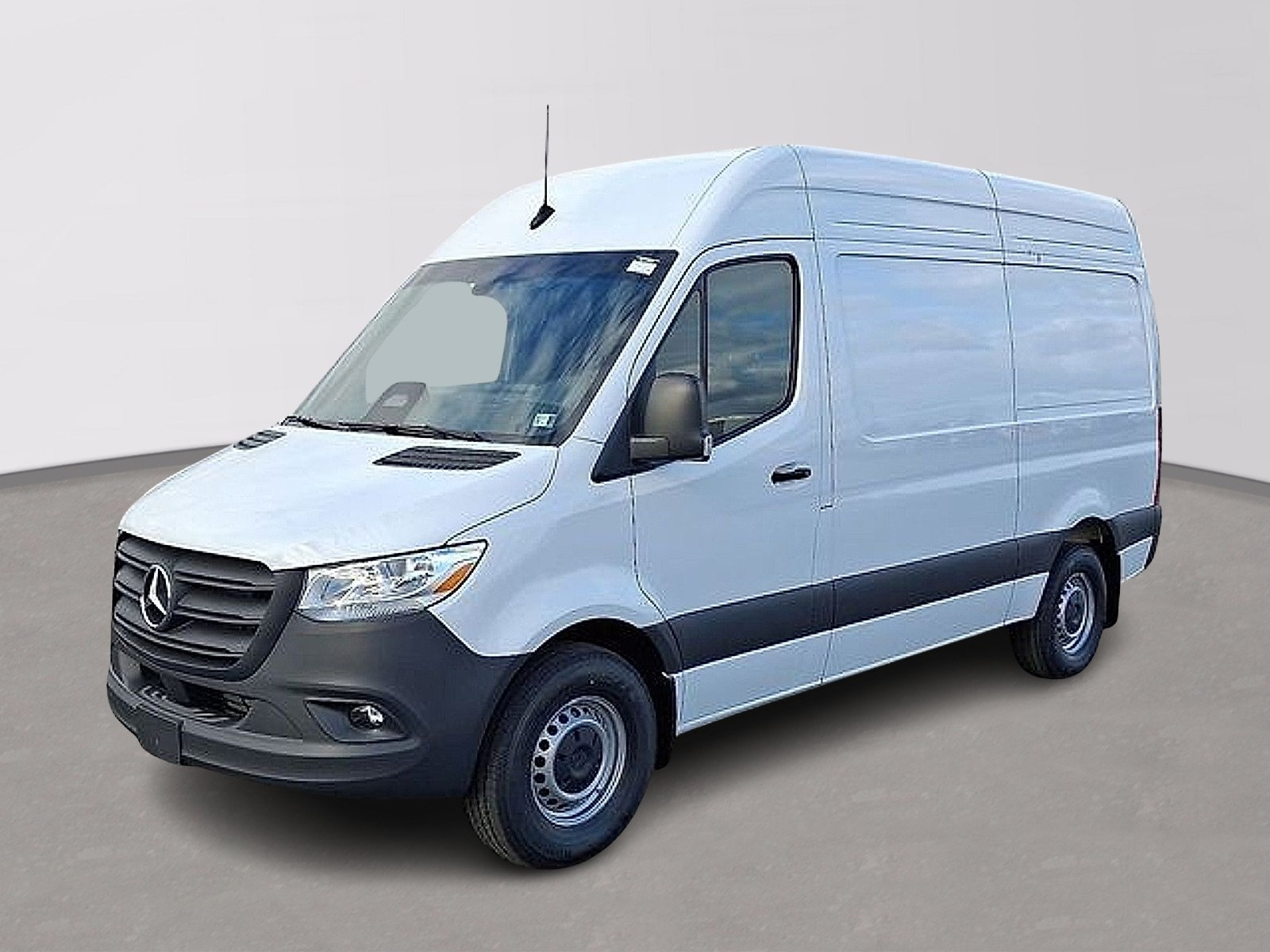 Used 2026 Mercedes-Benz Sprinter 2500 image 1