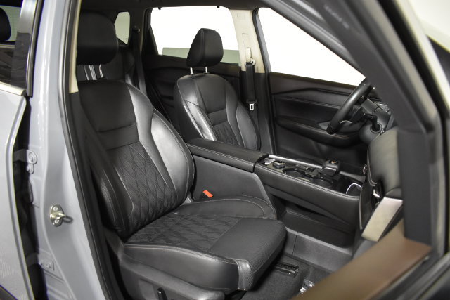 Used 2021 Nissan Rogue Platinum AWD/4WD image 36