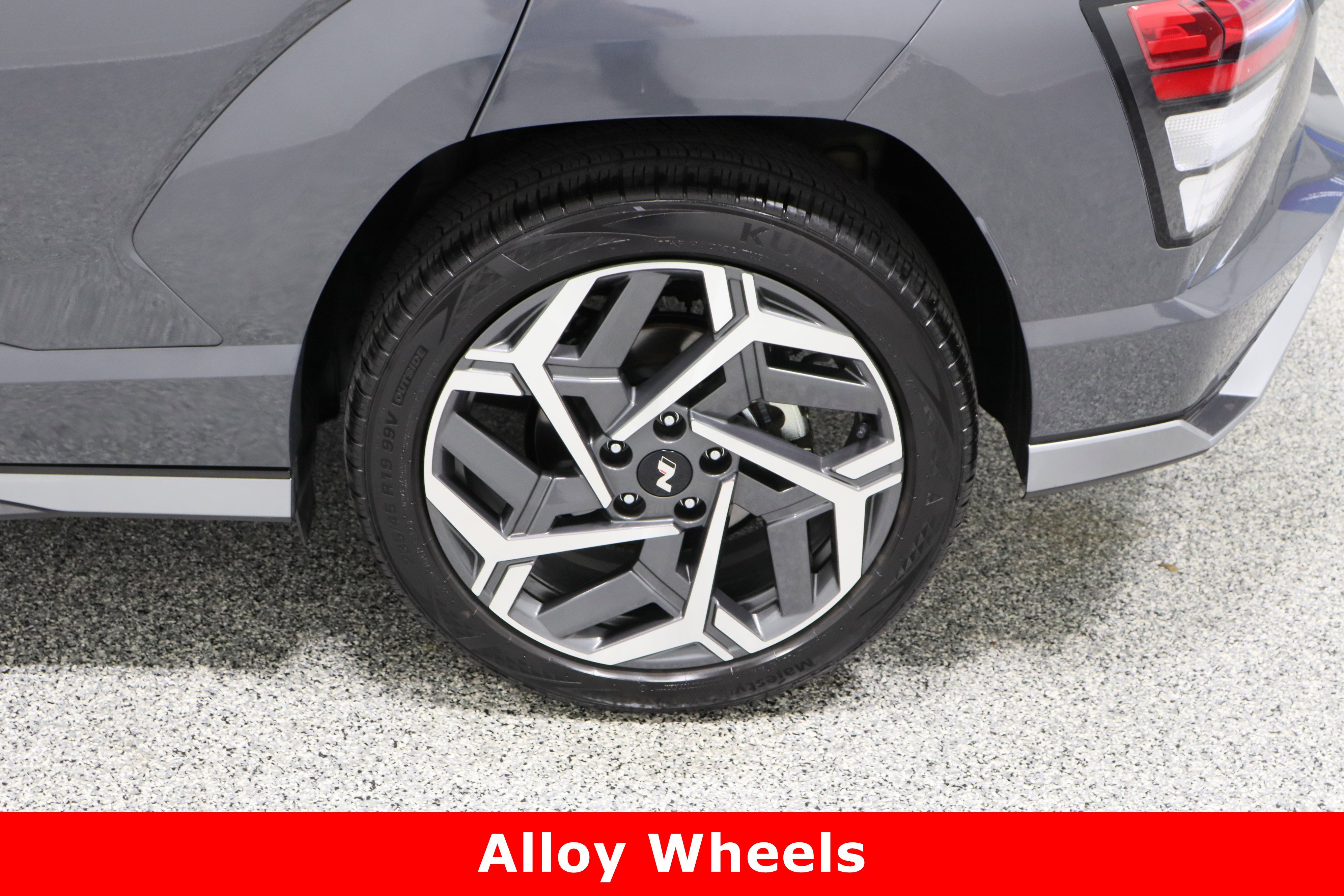 Used 2024 Hyundai Kona N Line image 10