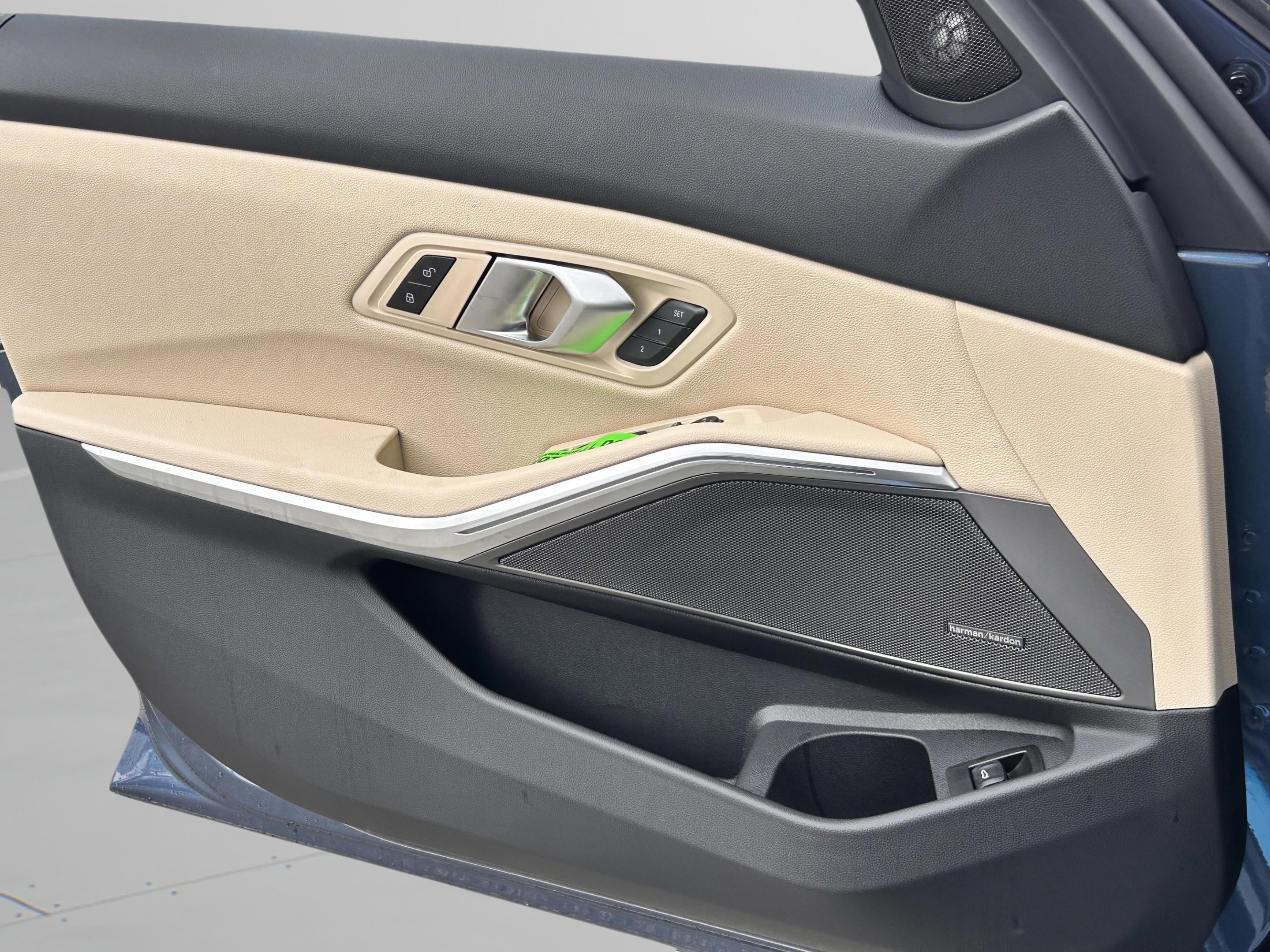 Used 2026 BMW 330i Sedan w/ Premium Package image 20