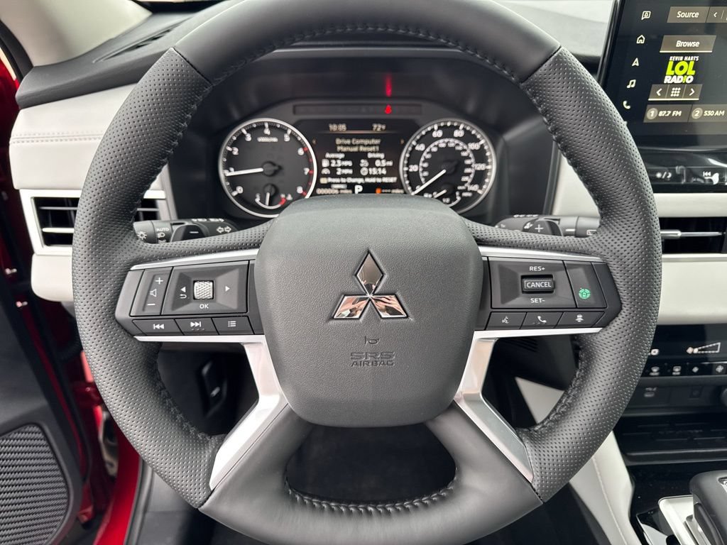 New 2026 Mitsubishi Outlander SE FWD image 8
