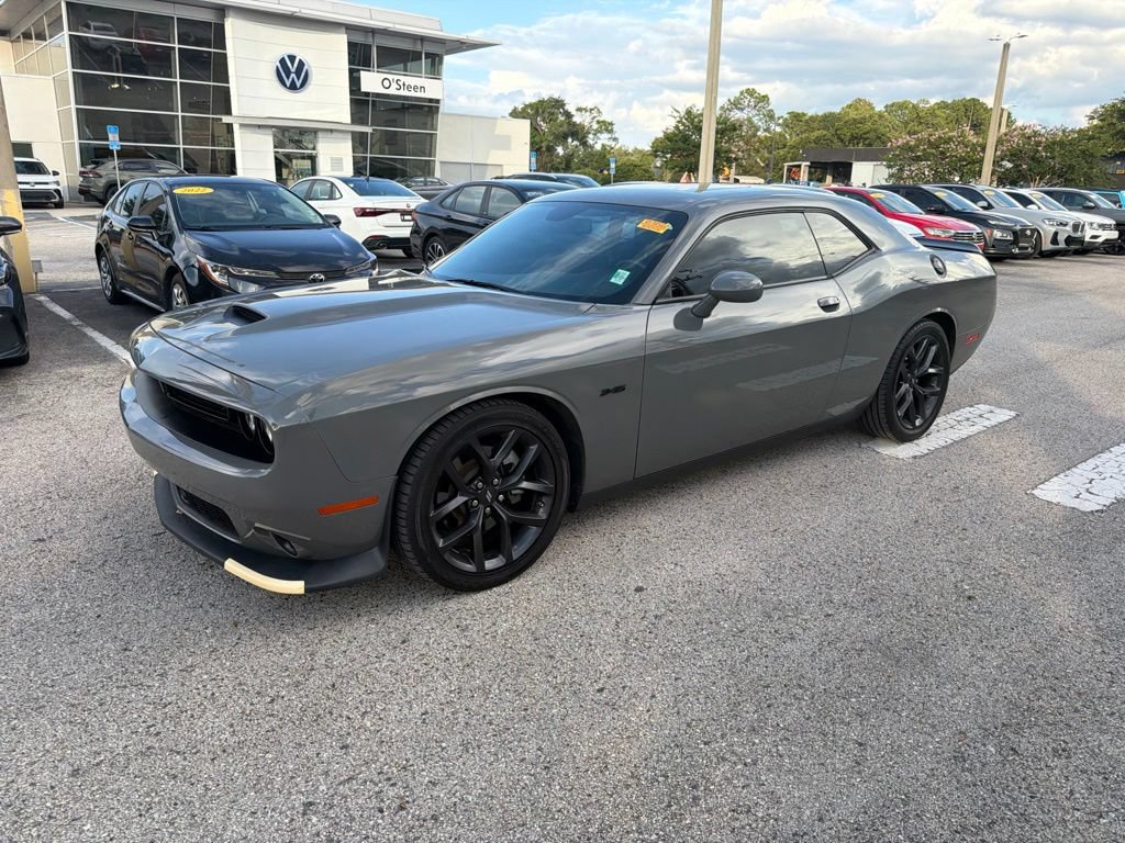 Used 2023 Dodge Challenger R/T w/ Plus Package RWD image 31