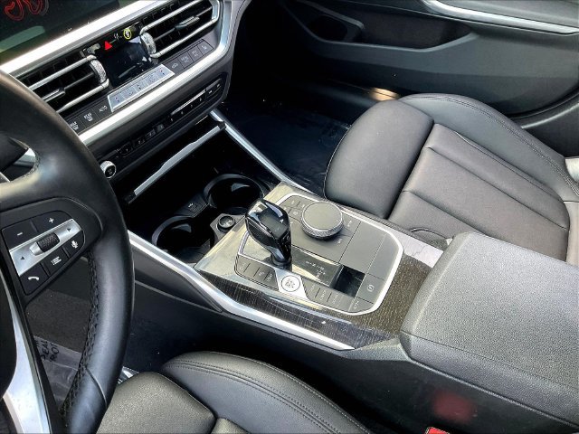 Used 2021 BMW 330i Sedan w/ Premium Package RWD image 19