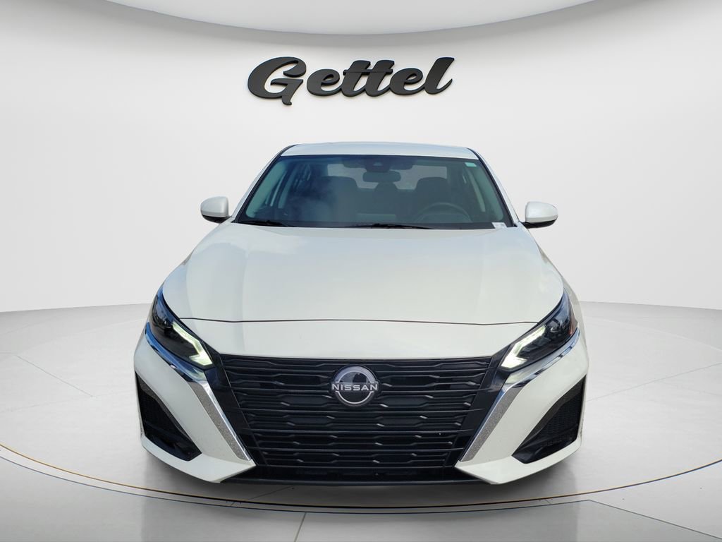 Used 2023 Nissan Altima 2.5 SV image 8