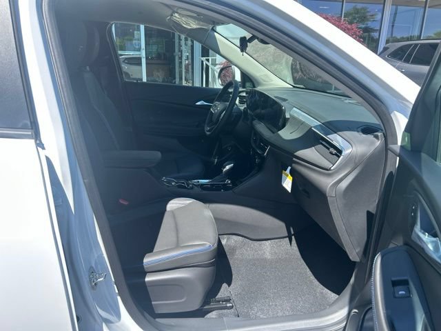 New 2026 Buick Encore GX Sport Touring w/ Comfort Package AWD/4WD image 16