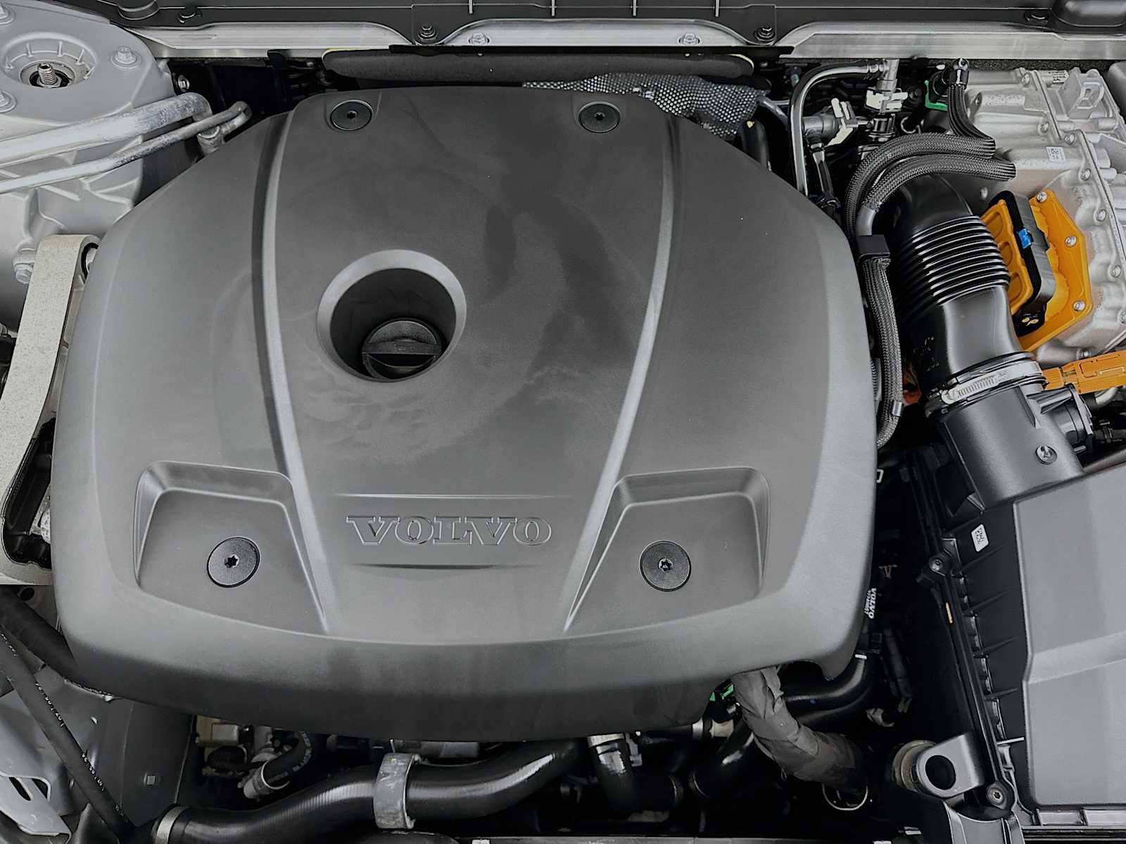 Certified 2025 Volvo XC90 T8 Plus w/ Protection Package Premier image 30