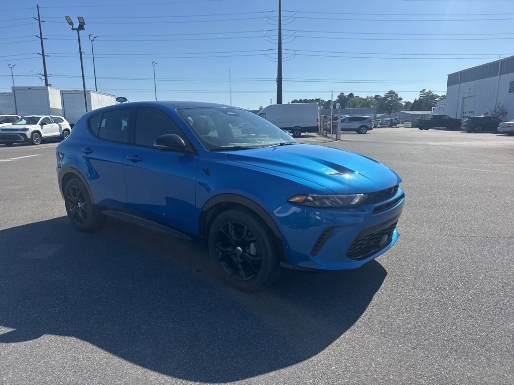 Used 2024 Dodge Hornet R/T Plus w/ Tech Pack Plus w/o Parking AWD/4WD image 7