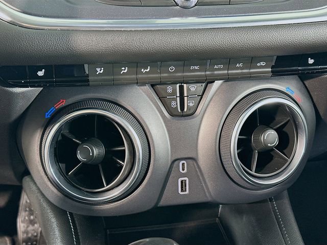 Used 2020 Chevrolet Blazer LT image 22