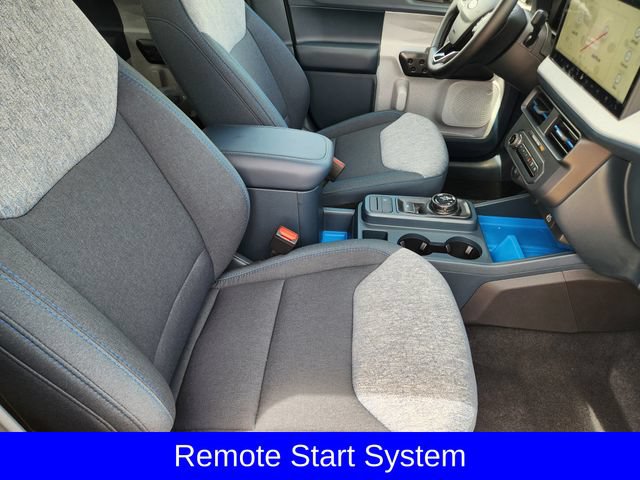 New 2026 Ford Maverick XLT w/ XLT Luxury Package FWD image 15