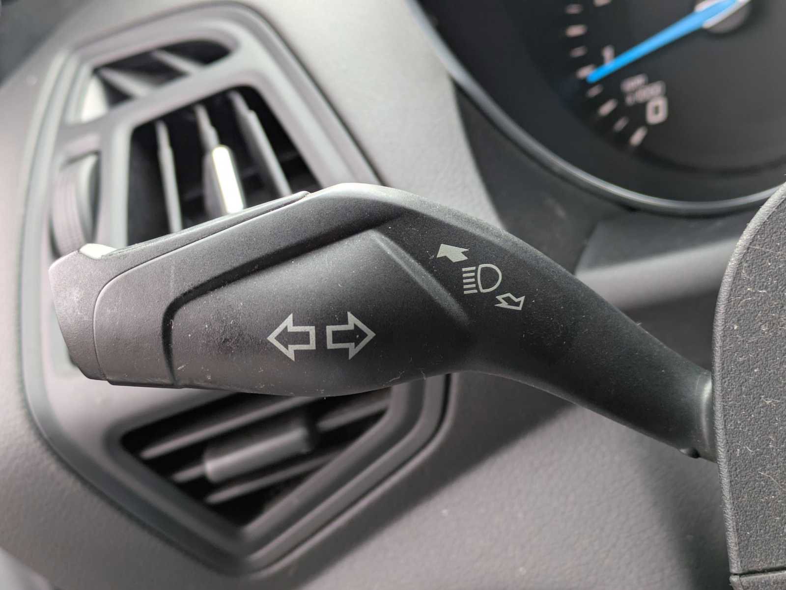 Used 2015 Ford Escape SE w/ Equipment Group 201A image 26