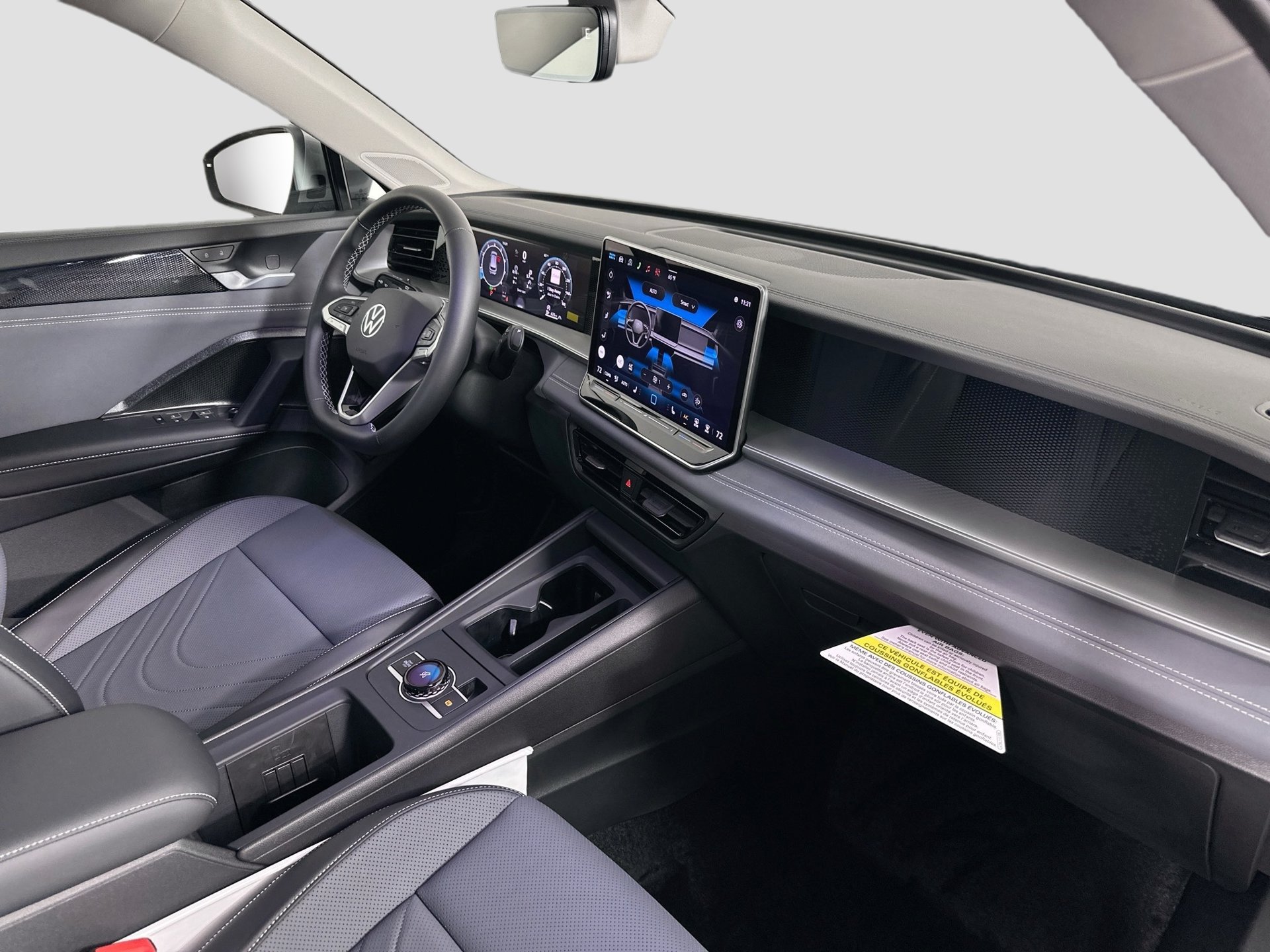 Certified 2026 Volkswagen Tiguan SE AWD/4WD image 26