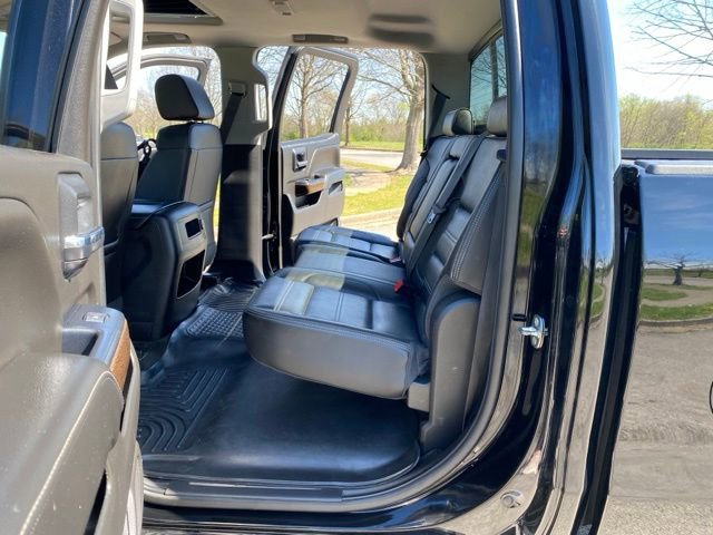 Used 2018 GMC Sierra 2500 Denali w/ Duramax Plus Package AWD/4WD image 43