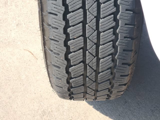 Used 2025 Ford Bronco Outer Banks AWD/4WD image 11