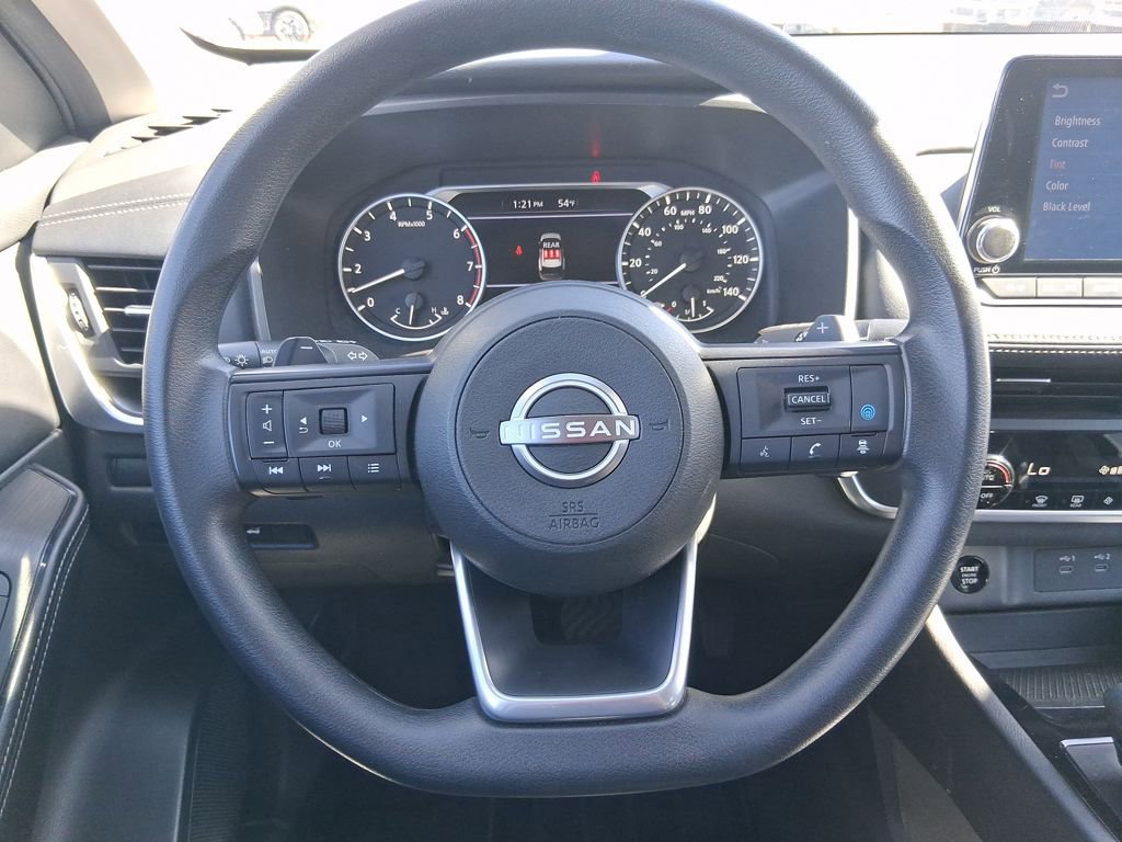 Used 2024 Nissan Rogue SV image 14